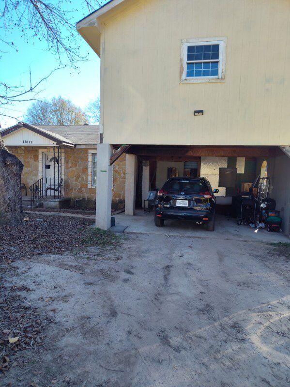 front property of distressed property